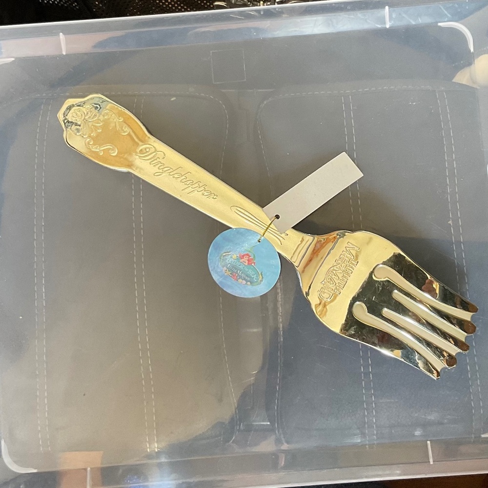 Disney  LITTLE MERMAID ARIELS ‘’DINGLEHOPPER ‘’  FORK  NWT sale